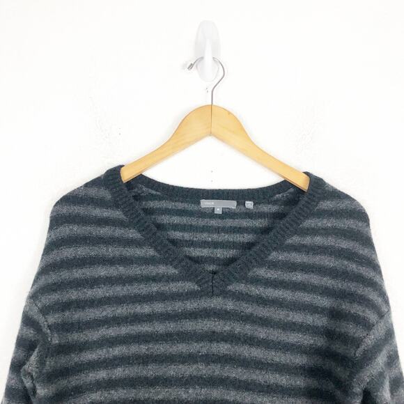 Vince Merino Camel Blend Sweater Large Navy Grey Stripe Pullover Size Medium - Picture 4 of 12